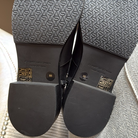 STUART WEITZMAN SADIE LEATHER BOOTIE